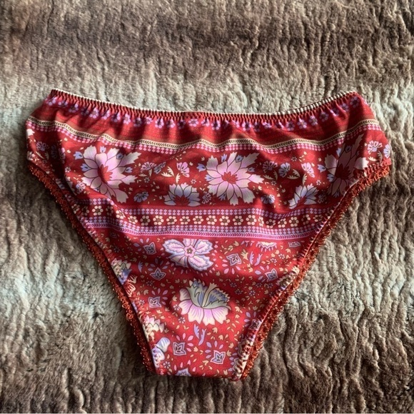 Spell & The Gypsy Collective Poinciana Bloomer Cherry - Picture 3 of 6